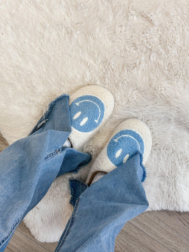 Blue Smiley Face Cream Fluffy Slippers
